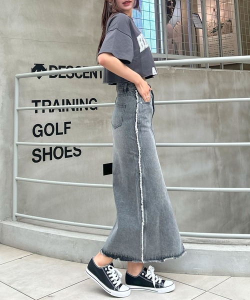 INGNI（イング）の「サイドフリンジデニムロングスカート（デニムスカート・レディース・ブルー系その他/ライトグレー・M）」の7枚目の写真