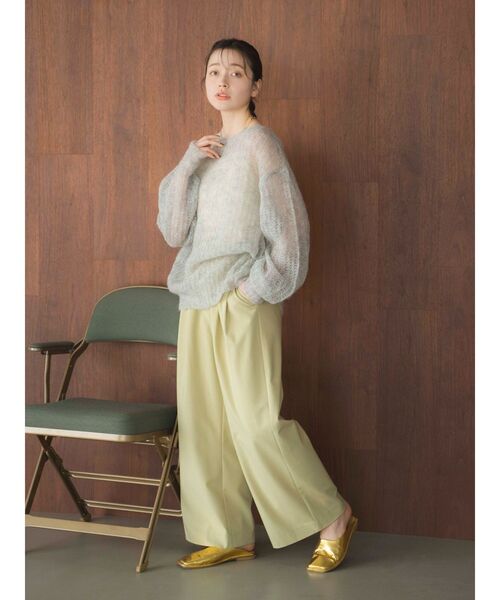 Ungrid（アングリッド）の「スクエアトゥフラットシューズ（ローファー・レディース・レッド/ゴールド/ブラック・L/M/S）」の14枚目の写真