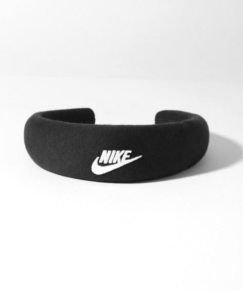 NIKE(ナイキ)の「【NIKE/ナイキ 】クラブフリース カチューシャ(カチューシャ・レディース・ピンク/ブラック/グレー・FREE)」の4枚目の写真