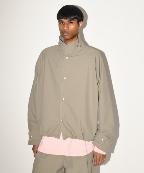 SUPERTHANKS（スーパーサンクス）の「【撥水生地使用】ステンカラーショートコート/Soutien collar short coat(ユニセックス)（ステンカラーコート・メンズ・ブラック/カーキ系/キャメル・S/L/M）」の14枚目の写真