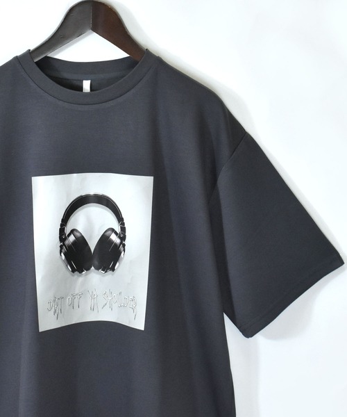 おしゃれスタ(オシャレスタ)の「接触冷感 グラフィックアート ダンボールニット クルーネック半袖Tシャツ【IR】 オーバーサイズ メンズ レディース(Tシャツ/カットソー・メンズ・グレー系9/ベージュ系6/サックスブルー系/ブラック系8/ブラック系9/グレー系8/ホワイト系9/ブラック系/ブラック系6/ホワイト系6/ホワイト系8/ホワイト系/ブラック系3/ホワイト系2/グレー系2/グレー系3/ホワイト系3/ブラック系2・XL/L/M)」の13枚目の写真