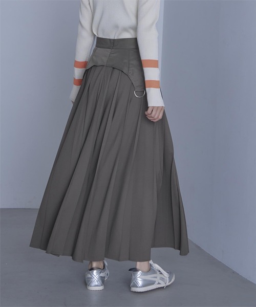 miette（ミエット）の「ガーターデザインプリーツスカート（スカート・レディース・チャコール/ブラック・FREE）」の10枚目の写真