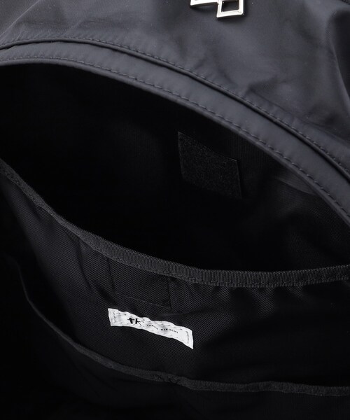 tk.TAKEO KIKUCHI（ティーケータケオキクチ）の「マルチポケットバックパック（バックパック/リュック・メンズ・ブラック系/ブラック系1/ブラック・00）」の12枚目の写真