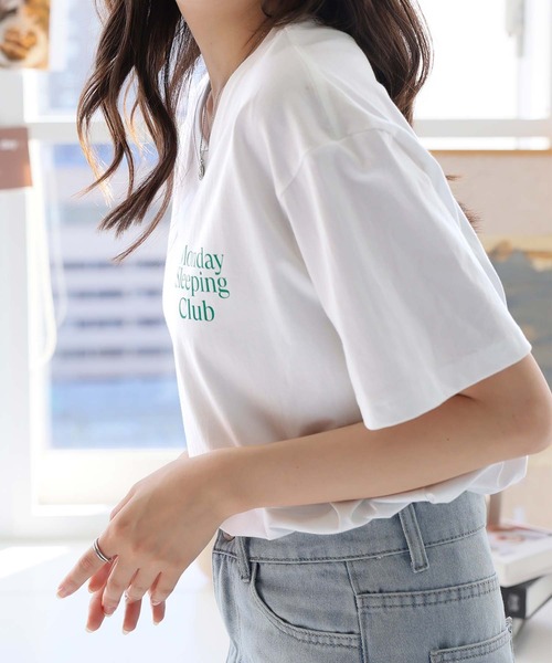 LAFFMO（ラフモ）の「バックプリントロゴTシャツ（Tシャツ/カットソー・レディース・ホワイト・F）」の5枚目の写真