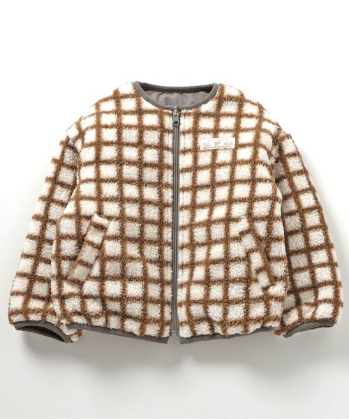 apres les cours（アプレレクール）の「【WEB限定】ボアリバーシブルアウター（ブルゾン・キッズ・ベージュ/ピンク/グレー・80/90/100/110/120/130/140）」の10枚目の写真