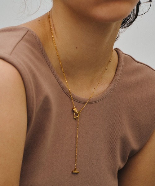 LAPUIS(ラピュイ)の「LAPUIS(ラピュイ)Line Coil Heart necklace A(ネックレス・レディース・マルチ/ゴールド・FREE)」の1枚目の写真