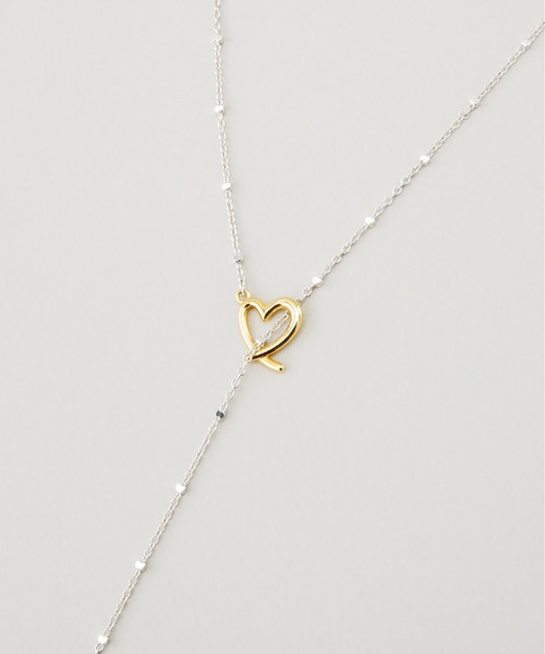 LAPUIS(ラピュイ)の「LAPUIS(ラピュイ)Line Coil Heart necklace A(ネックレス・レディース・マルチ/ゴールド・FREE)」の4枚目の写真