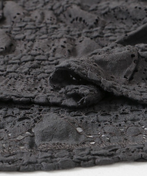 mizuiroind（ミズイロインド）の「mizuiro ind　sheerpattern knitting cardigan（カーディガン/ボレロ・レディース・ブラック/ダークグレー・ONE）」の5枚目の写真