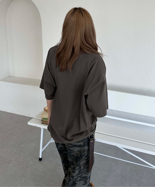 sedacle（セダクル）の「デニムスターアップリケT（Tシャツ/カットソー・メンズ・チャコールグレー/ブラウン/アイボリー・LARGE/SMALL/MEDIUM）」の13枚目の写真