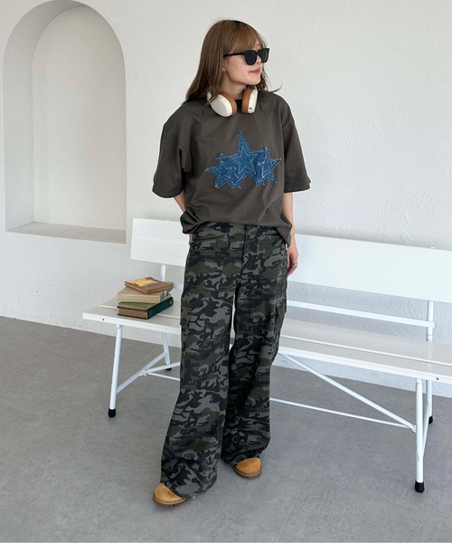 sedacle（セダクル）の「デニムスターアップリケT（Tシャツ/カットソー・メンズ・チャコールグレー/ブラウン/アイボリー・LARGE/SMALL/MEDIUM）」の14枚目の写真