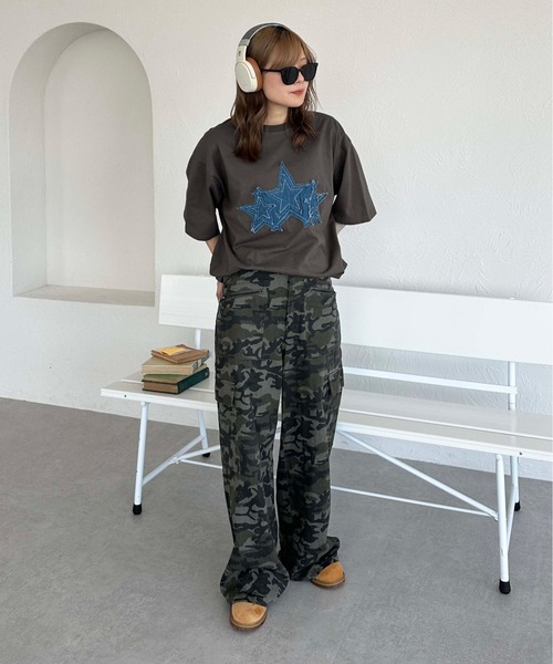 sedacle（セダクル）の「デニムスターアップリケT（Tシャツ/カットソー・メンズ・チャコールグレー/ブラウン/アイボリー・LARGE/SMALL/MEDIUM）」の15枚目の写真