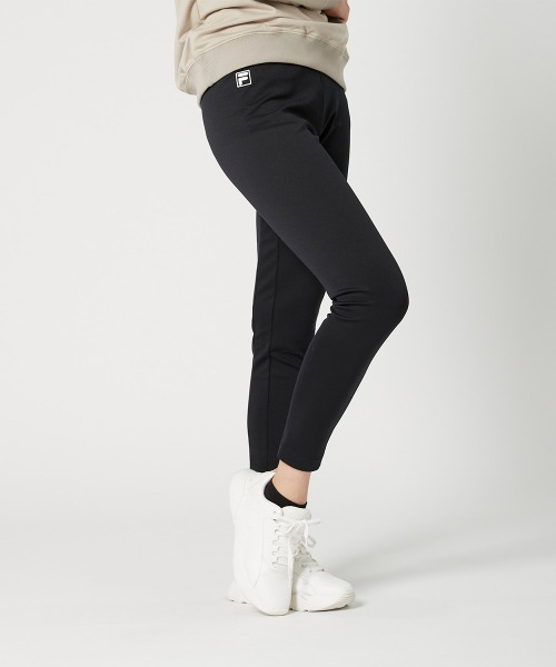 FILA(フィラ)の「裏起毛ジャージ ロングパンツ(その他パンツ・レディース・ネイビー/ブラック/ネイビー系/ブラック×ブラック/ブラック系その他・MEDIUM/LARGE/X-LARGE)」の12枚目の写真