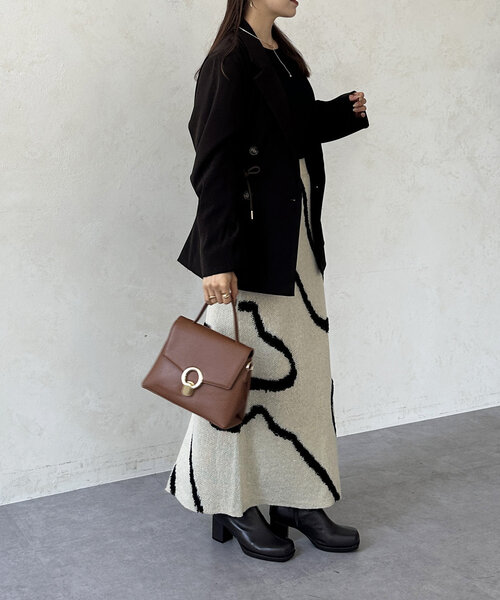 Thevon（ゼボン）の「ウエストドロストテーラードジャケット（テーラードジャケット・レディース・ネイビー/ベージュ/ブラウン・FREE）」の10枚目の写真