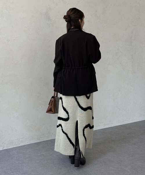 Thevon（ゼボン）の「ウエストドロストテーラードジャケット（テーラードジャケット・レディース・ネイビー/ベージュ/ブラウン・FREE）」の11枚目の写真