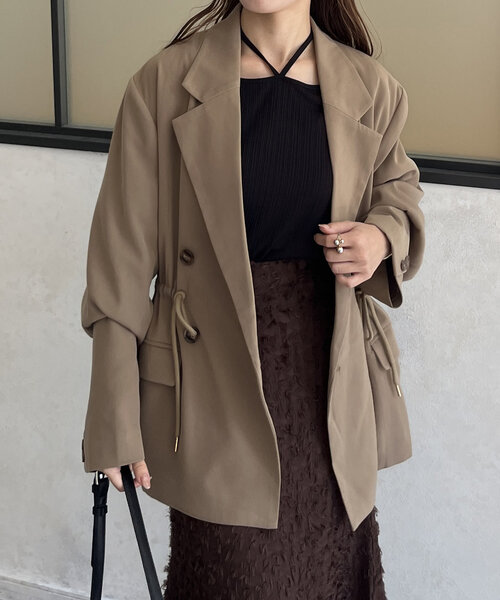 Thevon（ゼボン）の「ウエストドロストテーラードジャケット（テーラードジャケット・レディース・ネイビー/ベージュ/ブラウン・FREE）」の16枚目の写真