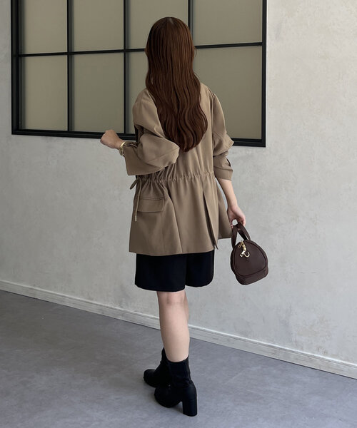 Thevon（ゼボン）の「ウエストドロストテーラードジャケット（テーラードジャケット・レディース・ネイビー/ベージュ/ブラウン・FREE）」の21枚目の写真