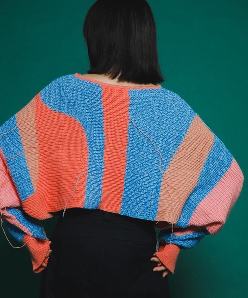 KBF（ケイビーエフ）の「アートフリンジクロップドニット（ニット/セーター・レディース・グレー系その他/オレンジ系その他・ONE）」の7枚目の写真