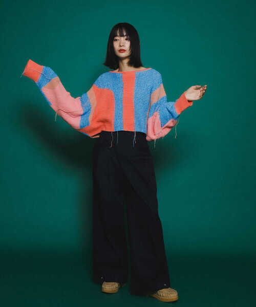 KBF（ケイビーエフ）の「アートフリンジクロップドニット（ニット/セーター・レディース・グレー系その他/オレンジ系その他・ONE）」の11枚目の写真