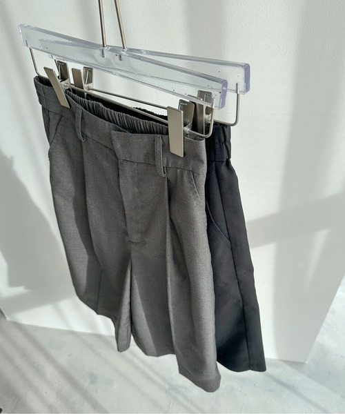 feepur（フェピュール）の「ベーシックハーフパンツ（その他パンツ・レディース・ブラック/グレー・SMALL/MEDIUM）」の22枚目の写真