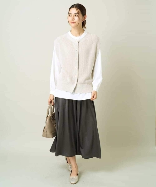 a.v.v(アーヴェヴェ)の「【2SET】ラメニットベスト×ブラウスセット(ニット/セーター・レディース・ブラック/ブルー/グレー系その他・36/42/34/40/38)」の15枚目の写真