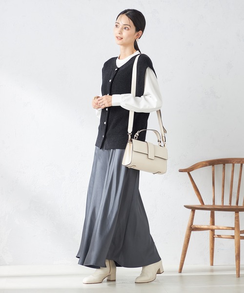 a.v.v(アーヴェヴェ)の「【2SET】ラメニットベスト×ブラウスセット(ニット/セーター・レディース・ブラック/ブルー/グレー系その他・36/42/34/40/38)」の9枚目の写真
