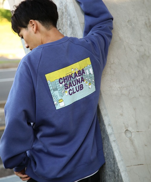 CHIKABA(チカバ)の「【CHIKABA SAUNA CLUB】 プリント 長袖 ラグラン スウェット トレーナー(スウェット・レディース・ブラック/ホワイト×ブラック/ホワイト×ブルー/杢グレー/ブルー/アイボリー系/グレー系/オートミール/ブラック系/ブルー系/ホワイト・MEDIUM/LARGE)」の10枚目の写真