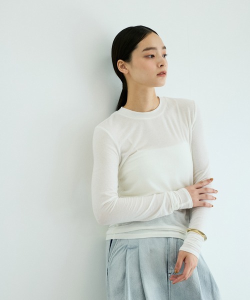 ADAM ET ROPE'(アダムエロペ)の「【洗える】ウール混ウォッシャブルベアロンT(Tシャツ/カットソー・レディース・ブラック/ベージュ/ホワイト・FREE)」の2枚目の写真