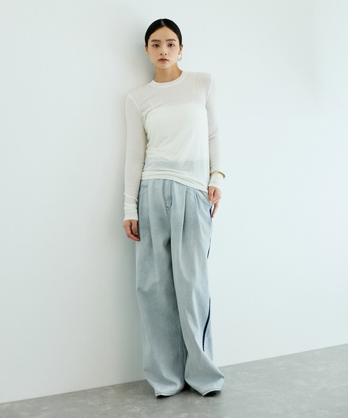 ADAM ET ROPE'(アダムエロペ)の「【洗える】ウール混ウォッシャブルベアロンT(Tシャツ/カットソー・レディース・ブラック/ベージュ/ホワイト・FREE)」の5枚目の写真