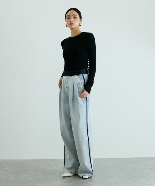 ADAM ET ROPE'(アダムエロペ)の「【洗える】ウール混ウォッシャブルベアロンT(Tシャツ/カットソー・レディース・ブラック/ベージュ/ホワイト・FREE)」の9枚目の写真