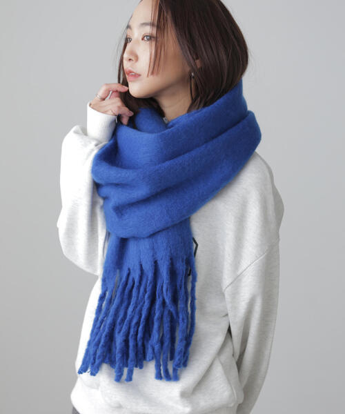 FREE'S MART(フリーズマート)の「◆大判無地ストール(ストール/ショール・レディース・ホワイト/レッド/ネイビー・フリ-)」の2枚目の写真