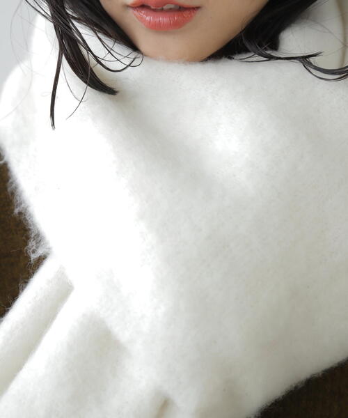 FREE'S MART(フリーズマート)の「◆大判無地ストール(ストール/ショール・レディース・ホワイト/レッド/ネイビー・フリ-)」の5枚目の写真