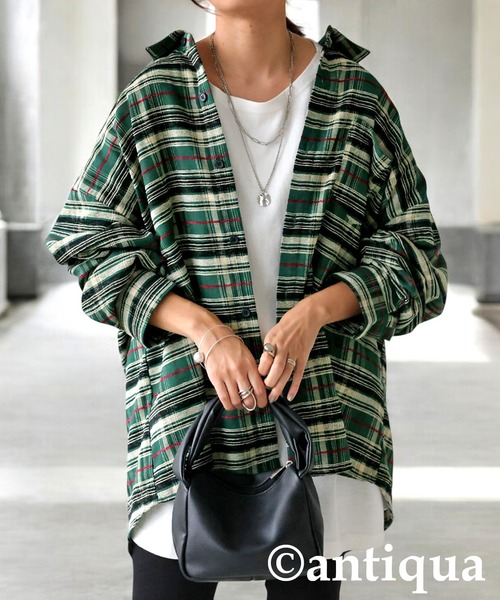antiqua(アンティカ)の「チェック柄シャツ(シャツ/ブラウス・レディース・ブラック/グリーン・ONESIZE)」の2枚目の写真