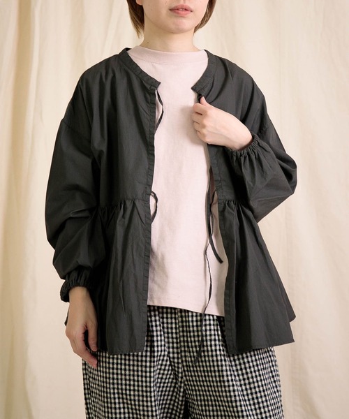 Brocante（ブロカント）の「[Brocante / ブロカント] CM50/ブロード ボレロシャツ（シャツ/ブラウス・レディース・チャコールグレー/ブルー/ホワイト/ベージュ・2）」の6枚目の写真