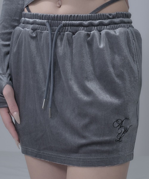 LunaVie(ルナヴィ)の「logo velour mini skirt / ロゴベロアミニスカート【SETUP対応】(スカート・レディース・LT.Gray/Black・FREE)」の8枚目の写真