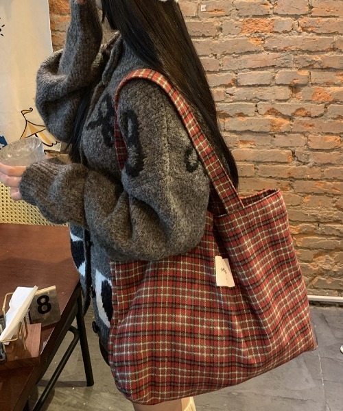Vipoa（ヴィポア）の「check flannel tote bag（トートバッグ・レディース・A/B/C/D/E/F/G・FREE）」の10枚目の写真