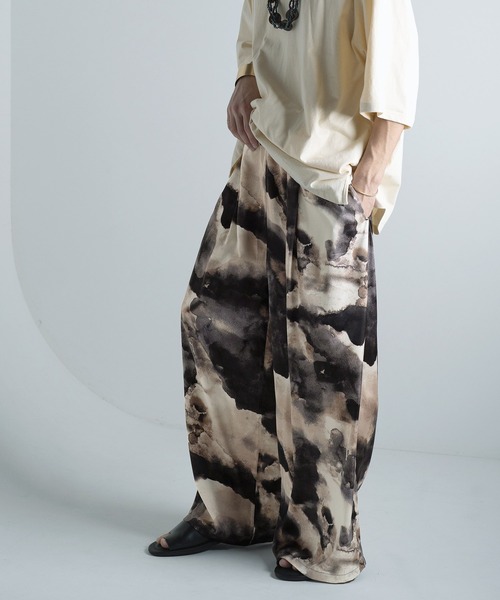 Aphlotus（アプロタス）の「フロントタック アブストラクト グラフィック シルクタッチ イージーパンツ（その他パンツ・メンズ・ブラック/ブルー/グレー・MEDIUM/SMALL/LARGE）」の11枚目の写真