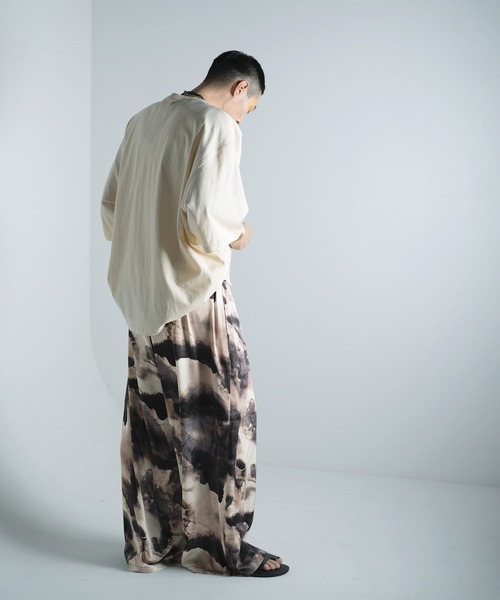 Aphlotus（アプロタス）の「フロントタック アブストラクト グラフィック シルクタッチ イージーパンツ（その他パンツ・メンズ・ブラック/ブルー/グレー・MEDIUM/SMALL/LARGE）」の14枚目の写真