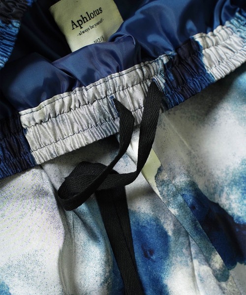 Aphlotus（アプロタス）の「フロントタック アブストラクト グラフィック シルクタッチ イージーパンツ（その他パンツ・メンズ・ブラック/ブルー/グレー・MEDIUM/SMALL/LARGE）」の8枚目の写真