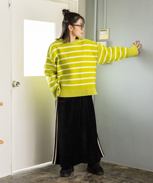 niko and...（ニコアンド）の「リバーシブルモールニットプルオーバー（ニット/セーター・レディース・ネイビー/イエロー/チャコール/アイボリー・MEDIUM/LARGE）」の9枚目の写真