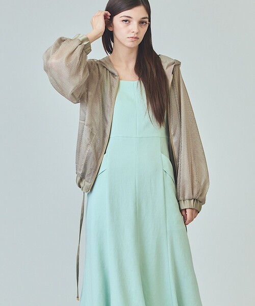 GRACE CLASS（グレースクラス）の「マクラメメッシュフーディー（パーカー・レディース・キナリ/カーキ/ブラック・36）」の3枚目の写真