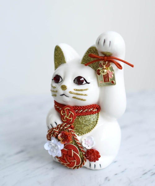 大きめ英国ビンテージCAT 女王が愛した猫　ブーツ猫オブジェ　招き猫　インテリア Amazon.co.jp: 王冠 猫 置物 オブジェ 飾り物 立像 女王 王様 猫