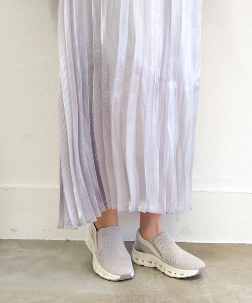 cava cava（サヴァサヴァ）の「ニットスリッポンスニーカー　1320663（スニーカー・レディース・ホワイト/ブラック・M/S/LL/L）」の14枚目の写真