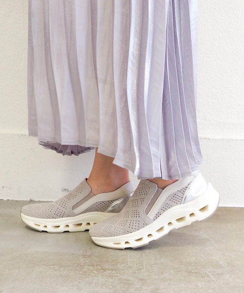 cava cava（サヴァサヴァ）の「ニットスリッポンスニーカー　1320663（スニーカー・レディース・ホワイト/ブラック・M/S/LL/L）」の8枚目の写真