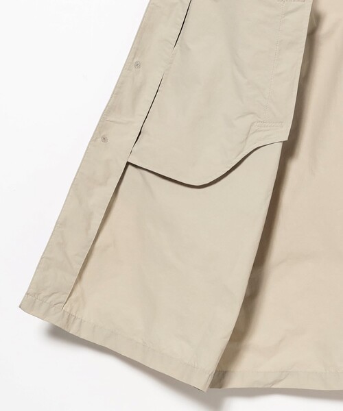 THE NORTH FACE(ザノースフェイス)の「THE NORTH FACE / ロールパックジャーニーズコート(ステンカラーコート・メンズ・ベージュ/ブラック・S/L/XL/M)」の20枚目の写真