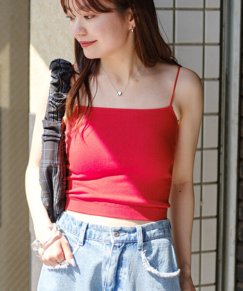 新色追加/カラバリ豊富】カップ付きクロップドブラキャミ