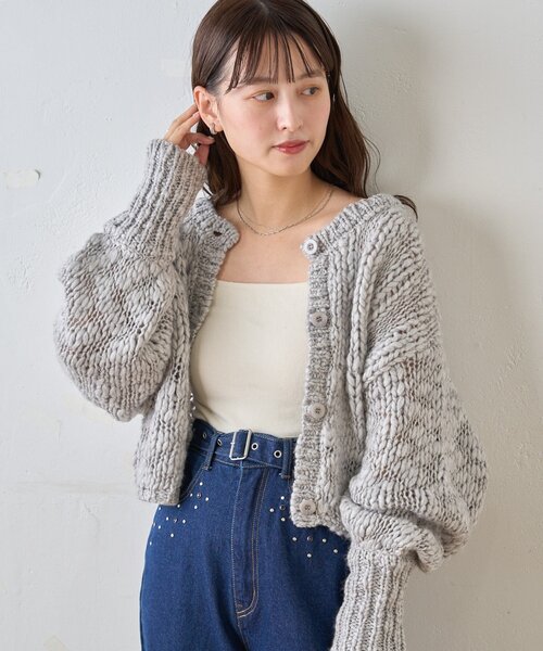 新色追加/カラバリ豊富】カップ付きクロップドブラキャミ