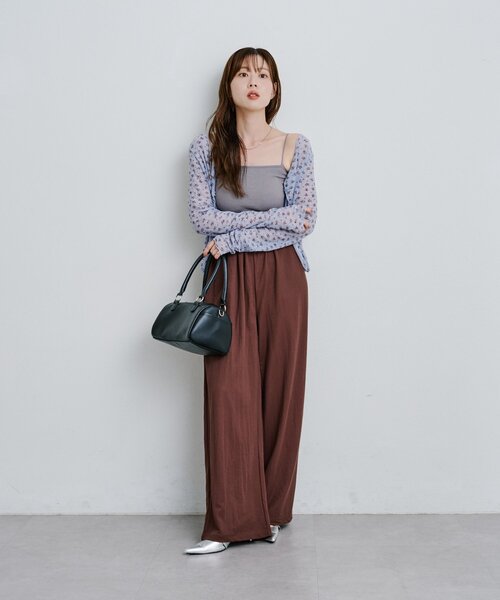 新色追加/カラバリ豊富】カップ付きクロップドブラキャミ