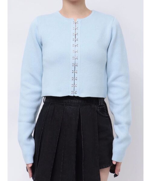 jouetie（ジュエティ）の「フロントホックカーディガン（カーディガン/ボレロ・レディース・アイボリー/ブラック/ブルー・MEDIUM）」の18枚目の写真