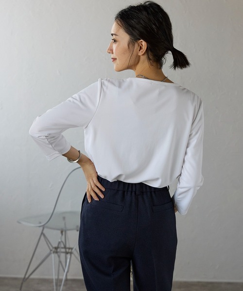 etre pret（エトレプレ）の「多サイズ展開 タック切替七分袖カットソー（Tシャツ/カットソー・レディース・ホワイト/ブラック・S/M/L/3L/LL）」の6枚目の写真