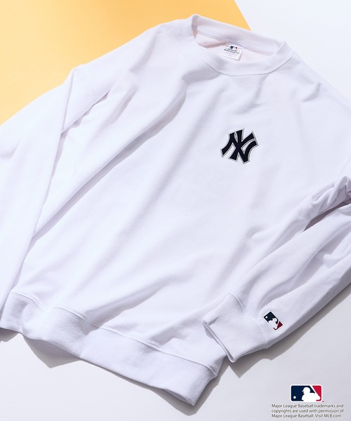 MLB（メジャーリーグベースボール）の「【MLB/メジャーリーグベースボール】裏毛バックツイルワッペントレーナー（スウェット・メンズ・ホワイト/グリーン/ネイビー/グレー/ブラック・X-LARGE/MEDIUM/LARGE）」の2枚目の写真